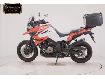 Suzuki V STROM 1050XT лот № 7564 оценка 6  с аукциона в Японии 2