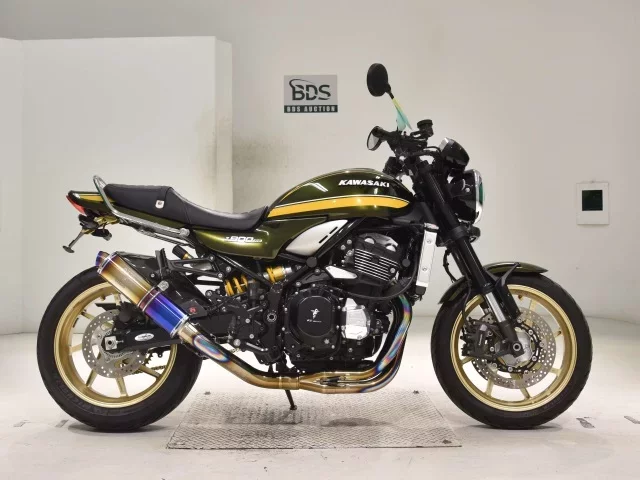 Kawasaki Z900RS лот № 2685 оценка 5  с аукциона в Японии