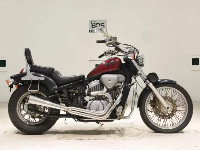 Honda STEED400 лот № 7799 оценка 4  с аукциона в Японии