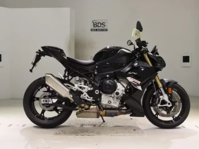 BMW BMW R1200RT  с аукциона в Японии