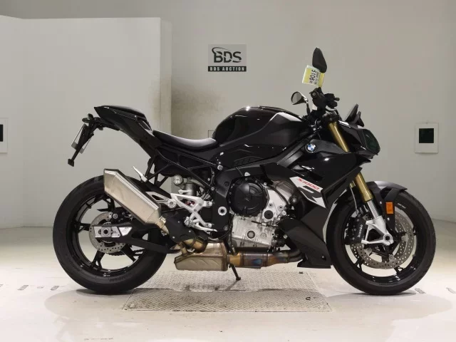 BMW  R1200RT лот № 5106 оценка 5  с аукциона в Японии