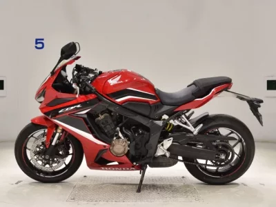 Honda CBR650R лот № 5034 оценка 5  с аукциона в Японии 2