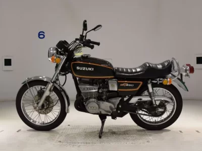Suzuki GT380 лот № 0243 оценка 4  с аукциона в Японии 2