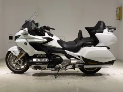 Honda GL1800 TOUR D  с аукциона в Японии