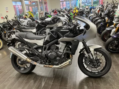 Honda HAWK11