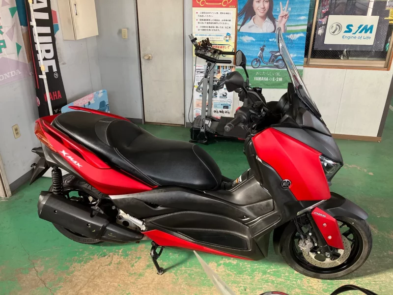 Yamaha XMAX лот № 02047 оценка 4  с аукциона в Японии