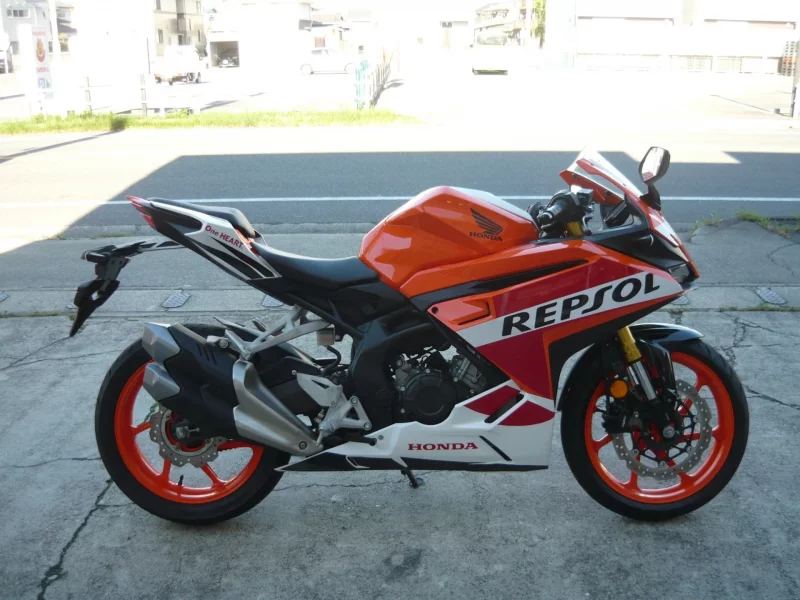 Honda CBR250RR ABS лот № 02061 оценка 4  с аукциона в Японии