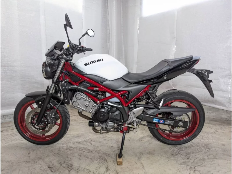 Suzuki SV650 ABS лот № 02151 оценка 5  с аукциона в Японии