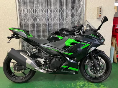 Kawasaki Ninja 400  с аукциона в Японии
