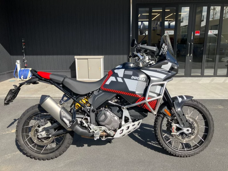 Ducati  DESERT X лот № 02290 оценка 4  с аукциона в Японии