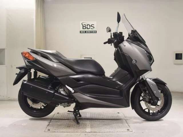 Yamaha X-MAX250A лот № 5307 оценка 4  с аукциона в Японии
