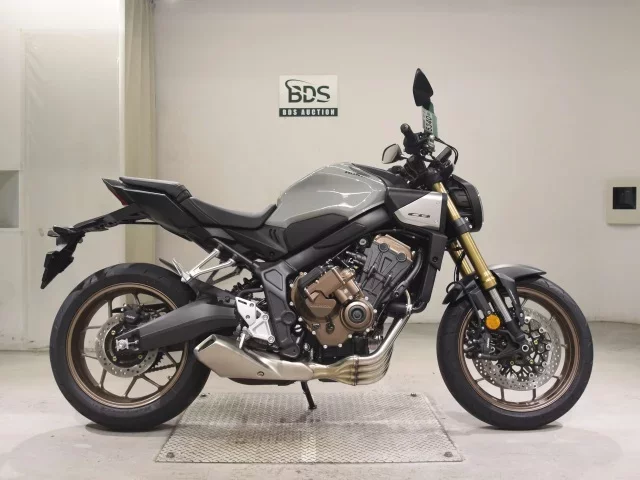 Honda CB650R-2E CLUTCH лот № 5340 оценка 8  с аукциона в Японии