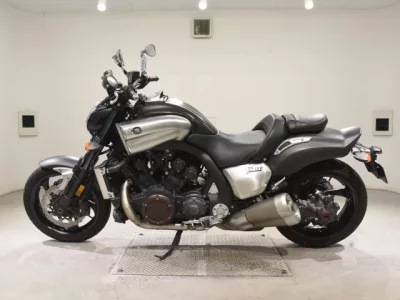 Yamaha V-MAX-2  с аукциона в Японии