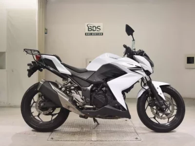 Kawasaki Z250  с аукциона в Японии