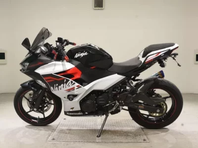 Kawasaki NINJA400-2  с аукциона в Японии