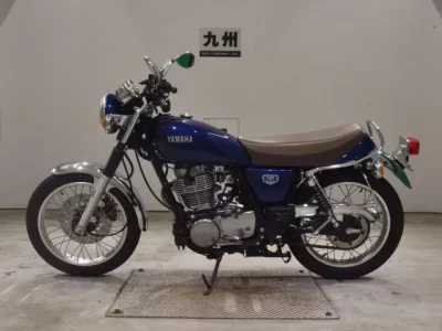 Yamaha SR400-5 лот № 2634 оценка 5  с аукциона в Японии 2