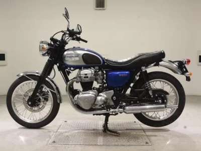 Kawasaki W650  с аукциона в Японии