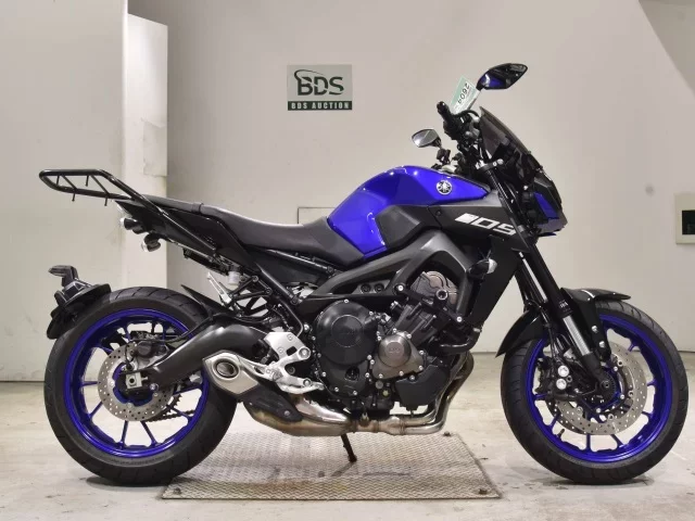 Yamaha MT-09A лот № 2604 оценка 5  с аукциона в Японии