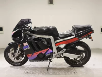 Suzuki GSX-R400R  с аукциона в Японии