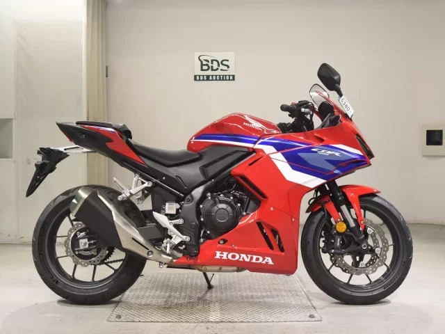 Honda CBR400R-3 лот № 5380 оценка 7  с аукциона в Японии