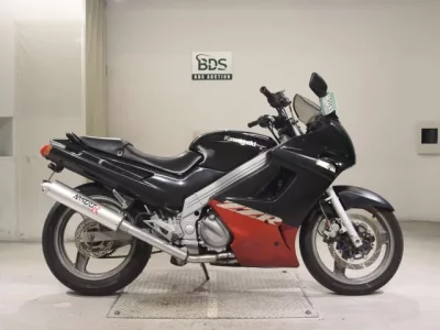 Kawasaki ZZR250  с аукциона в Японии