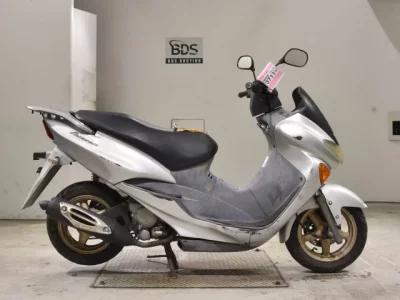 Suzuki AVENIS125