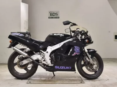 Suzuki RG125