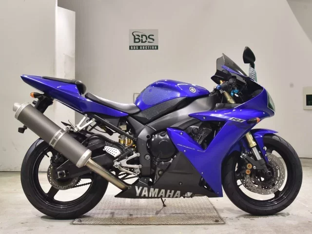 Yamaha YZF-R1 лот № 2531 оценка 4  с аукциона в Японии