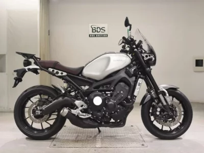 Yamaha XSR900 2021