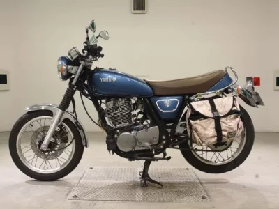Yamaha SR400-5 лот № 5181 оценка 4  с аукциона в Японии 2