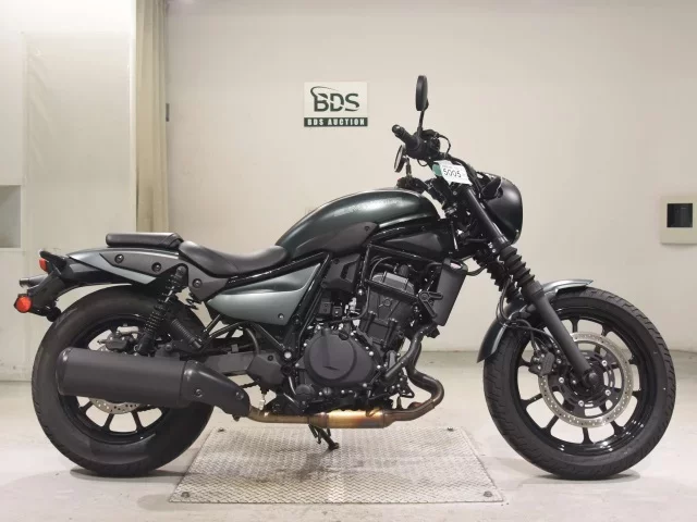 Kawasaki ELIMINATOR 400-3SE лот № 5005 оценка 5  с аукциона в Японии