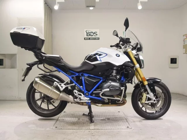 BMW  R1200R лот № 5269 оценка 5  с аукциона в Японии