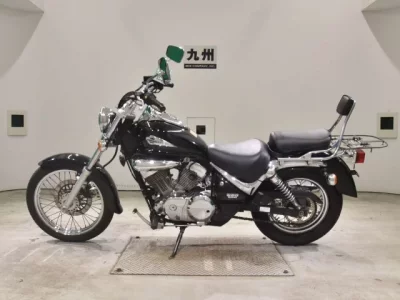 Suzuki INTRUDER 250  с аукциона в Японии