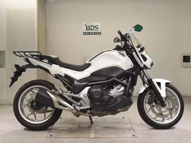 Honda NC750S-2A лот № 5188 оценка 5  с аукциона в Японии