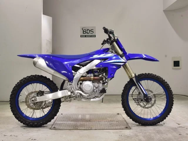 Yamaha YZ450F лот № 2697 оценка 5  с аукциона в Японии