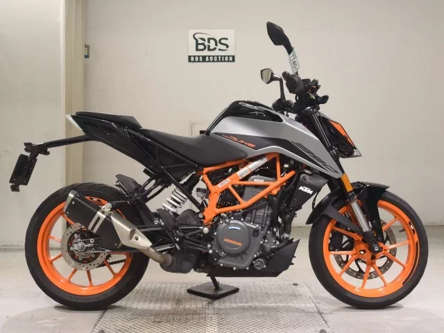 KTM  390 DUKE лот № 7740 оценка 5  с аукциона в Японии