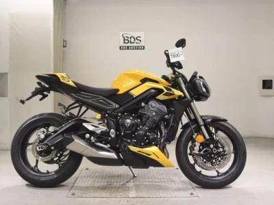 Triumph TRIUMPH STREET TRIPLE RS  с аукциона в Японии