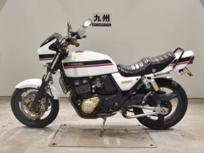 Kawasaki ZRX400  с аукциона в Японии