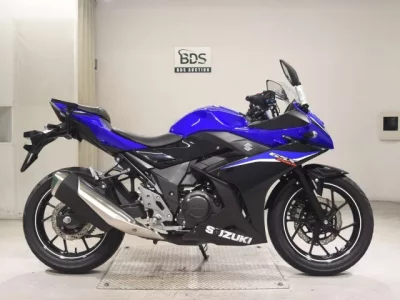 Suzuki GSX250RA  с аукциона в Японии