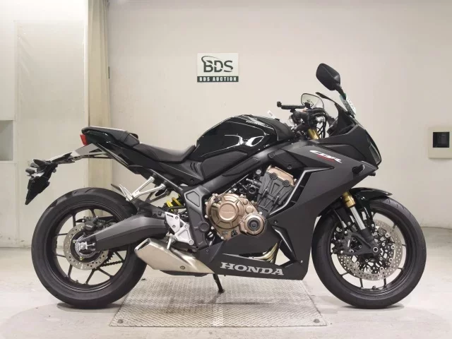 Honda CBR650R лот № 7506 оценка 5  с аукциона в Японии