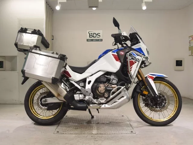 Honda CRF1100L AFRICA TWIN D лот № 5135 оценка 5  с аукциона в Японии