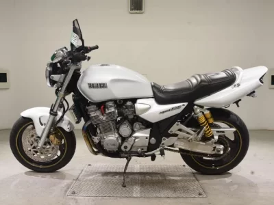 Yamaha XJR1300  с аукциона в Японии