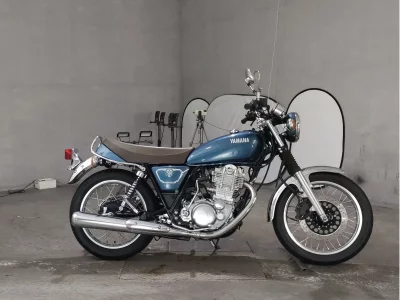 Yamaha SR400-1  с аукциона в Японии