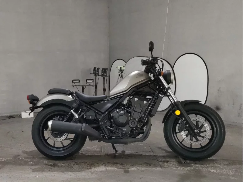 Honda REBEL 500 лот № 8156 оценка 4.5  с аукциона в Японии