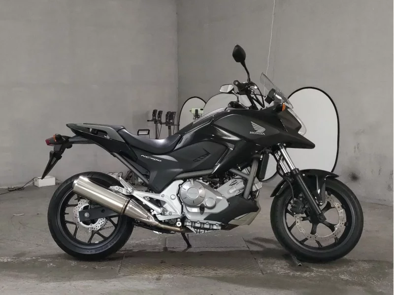 Honda NC700X лот № 7237 оценка 4  с аукциона в Японии