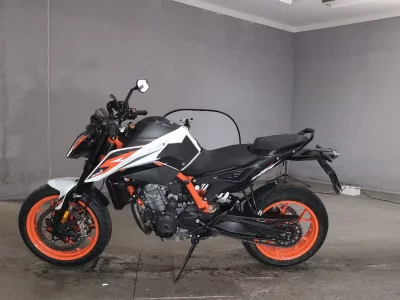KTM KTM 890 DUKE R  с аукциона в Японии