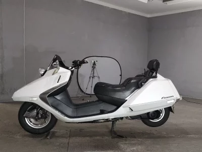 Honda FUSION  с аукциона в Японии