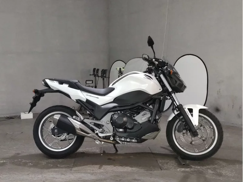 Honda NC750S лот № 7514 оценка 4  с аукциона в Японии