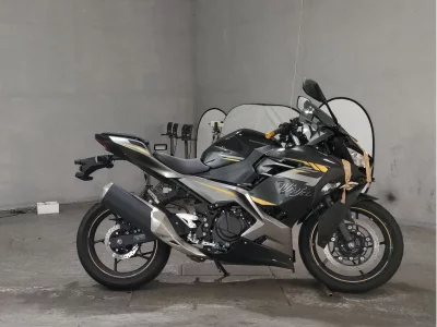 Kawasaki NINJA400 2021