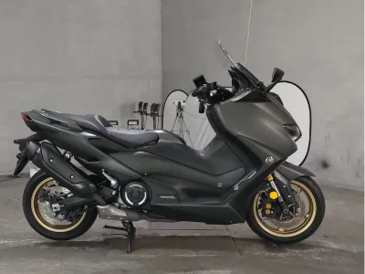 Yamaha T-MAX560 2021